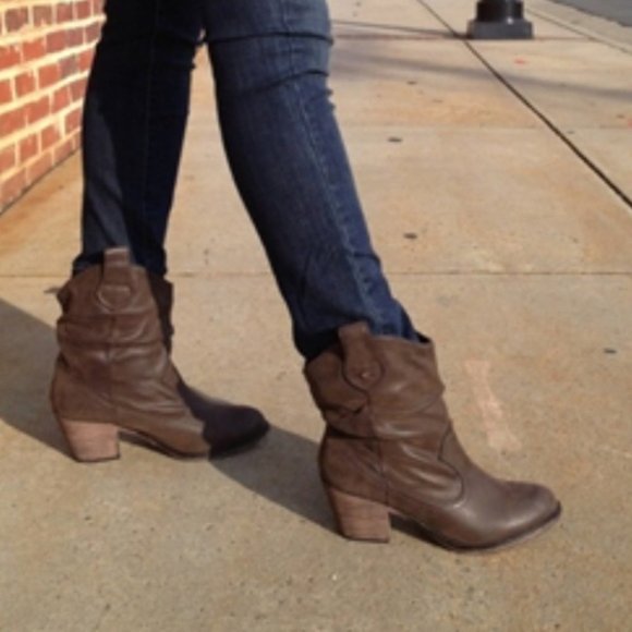 rocket dog western boots